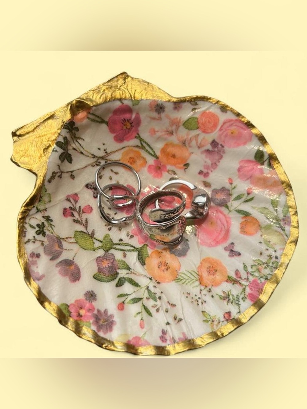 Shell ring dish - Picture 1 of 3